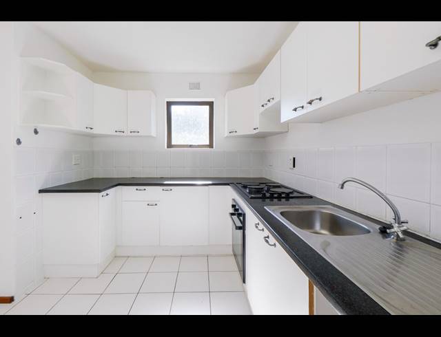 1 BEDROOM APARTMENT SOLD IN BLUFF
